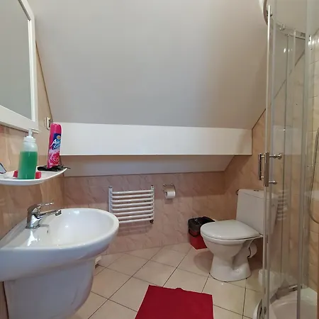 בית אירוח Jar וובה