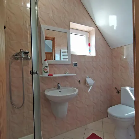 Jar בית אירוח