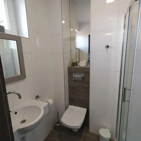 Jar בית אירוח