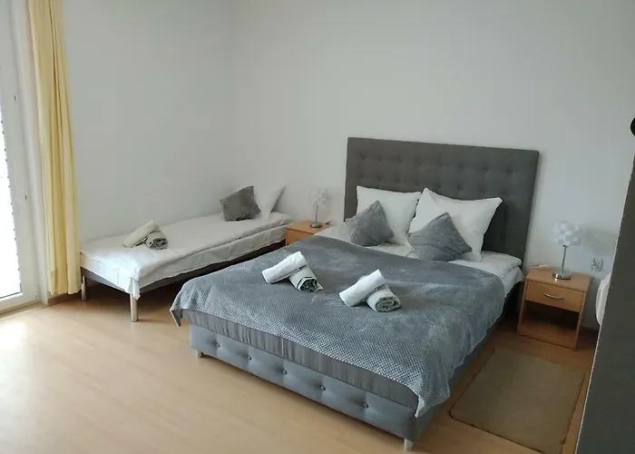 Jar Quarto em Acomodações Particulares *