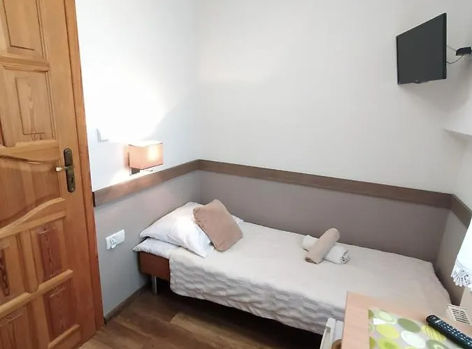 Jar Homestay szállás *